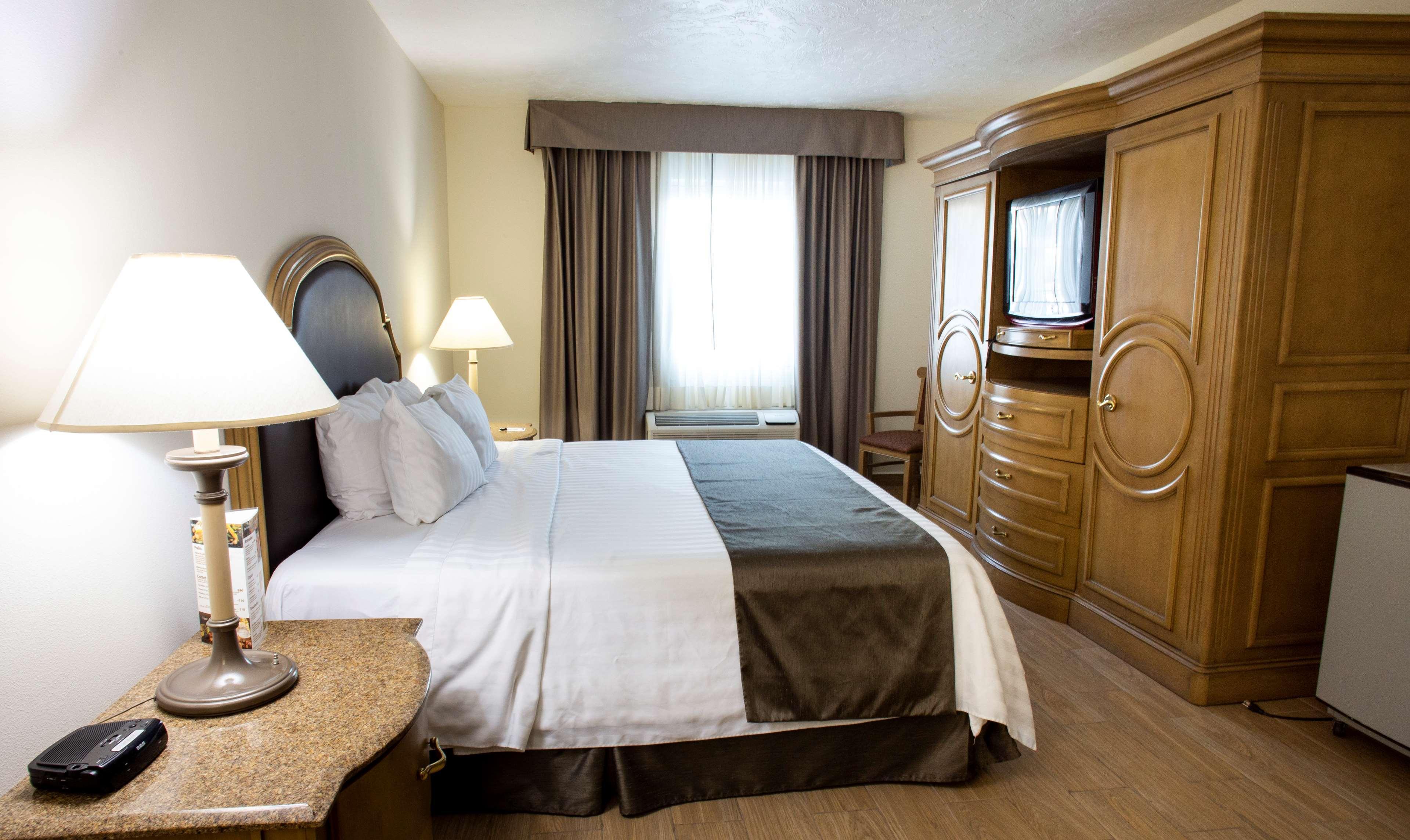 Best Western Plus Monterrey Colon Eksteriør billede