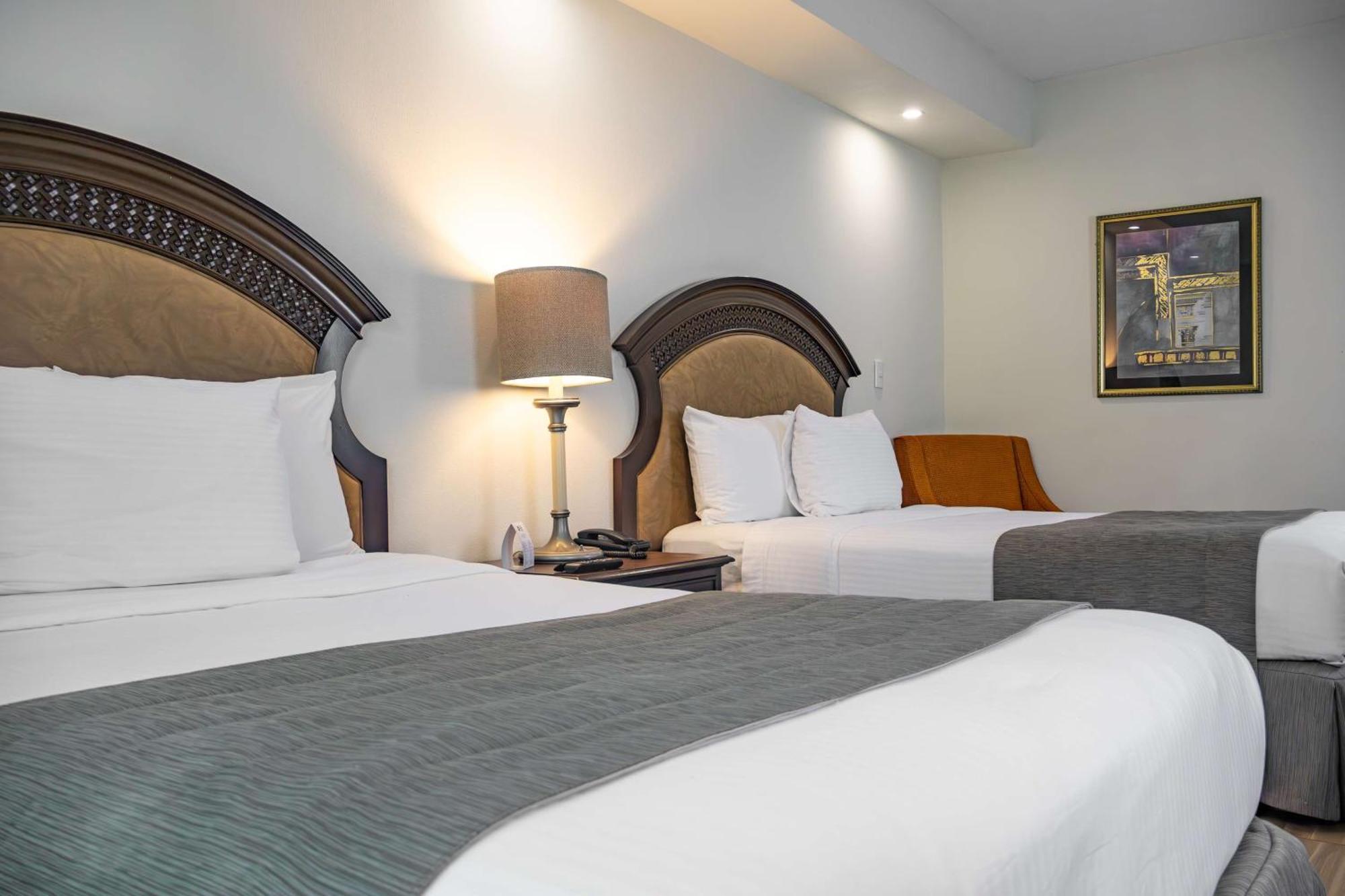 Best Western Plus Monterrey Colon Eksteriør billede