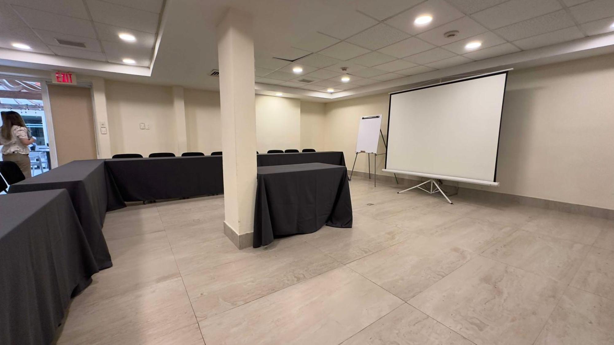 Best Western Plus Monterrey Colon Eksteriør billede